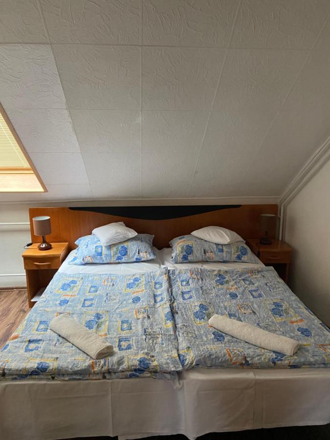 Teke Panzio Bed and Breakfast Körmend Eksteriør billede